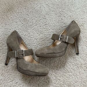 Gianni Bini Green Suede Mary Jane Heels
